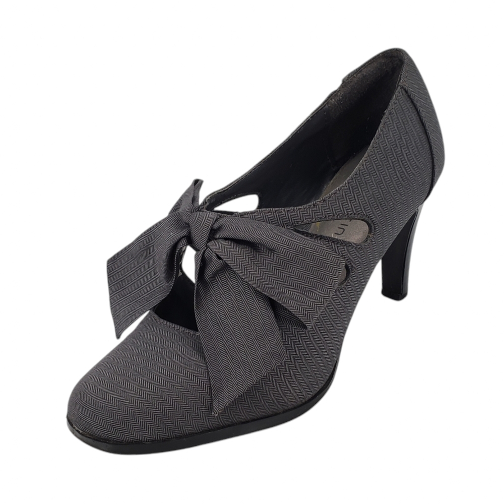 Vintage 30's 40's Style Bow Pump Heels Sz 6.5